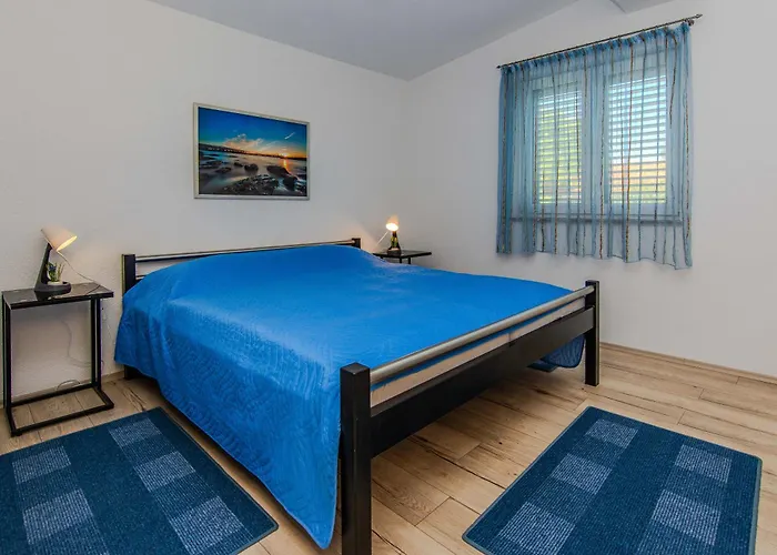 Sanja Appartement Vir