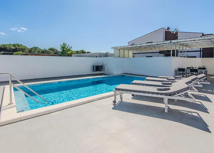 Sanja Appartement Vir