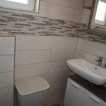 Apartment Sanja *